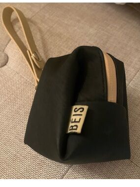 BEIS Black and Tan Pacifier Pouch with Strap